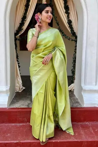 jacquard mehendi jacquard art silk blend light weight saree with unstitched blouse