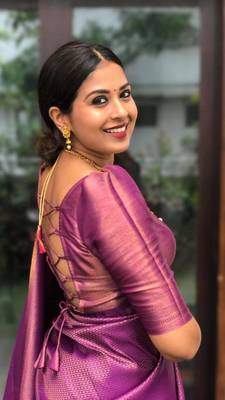 floral purple woven pure art silk gift saree with unstitched blouse 4