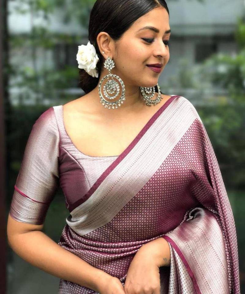 embellished silver jacquard art silk fancy saree with unstitched blouse