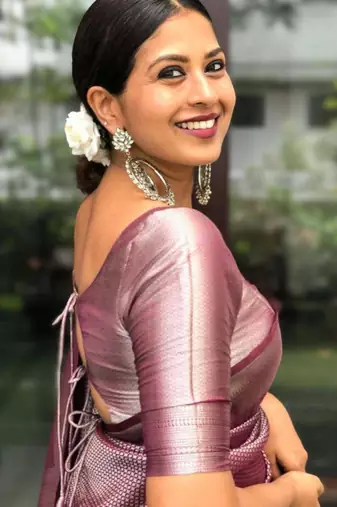 embellished silver jacquard art silk fancy saree with unstitched blouse
