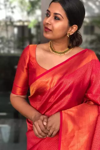 light scarlet red banarasi art silk blend light weight saree with unstitched blouse