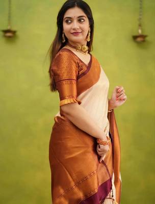 light weight cream resham thread silk cotton saree with unstitched blouse 3