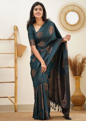 celebrity inspired rama green woven silk cotton saree with unstitched blouse 2