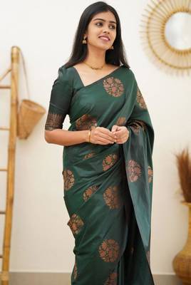  jacquard dark green self design art silk all seasons saree with unstitched blouse 2