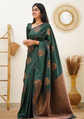  jacquard dark green self design art silk all seasons saree with unstitched blouse 3