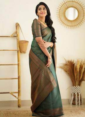 fashionable green woven pure art silk blend multicolor saree with unstitched blouse 4