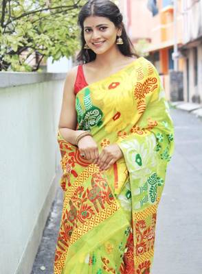  light green jacquard art art silk fancy saree without blouse 2