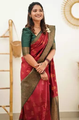 red woven silk cotton saree with unstitched blouse