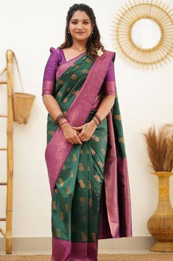 fashionable green banarasi art silk jacquard saree with unstitched blouse