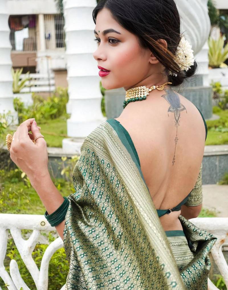 latest green self design art silk blend light weight saree with unstitched blouse