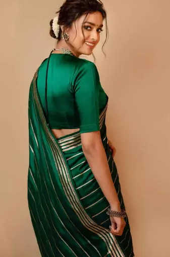  green jacquard art silk all seasons saree with unstitched blouse