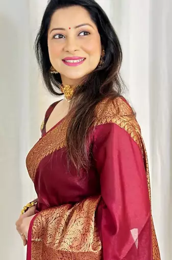 celebrity type maroon resham thread pure art silk gift saree with unstitched blouse