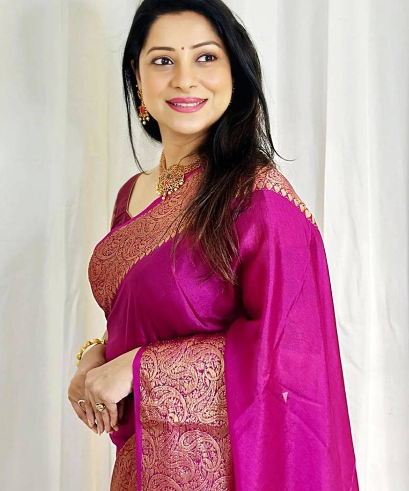 floral light rani pink banarasi art silk jacquard saree with unstitched blouse