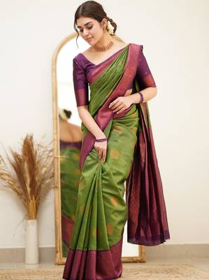 pure mehendi self design silk cotton saree with unstitched blouse 3