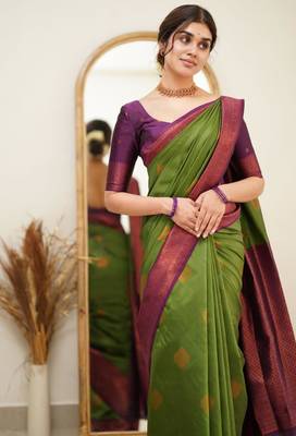 pure mehendi self design silk cotton saree with unstitched blouse 4