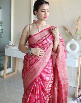 embellished hot pink jacquard south silk fancy saree with unstitched blouse 1