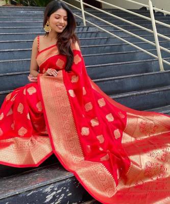  jacquard red resham thread silk cotton saree with unstitched blouse 2