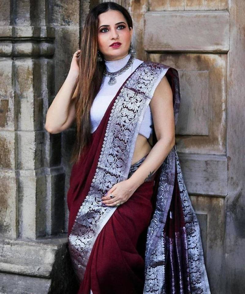 jacquard maroon  self design silk cotton bollywood saree with unstitched blouse