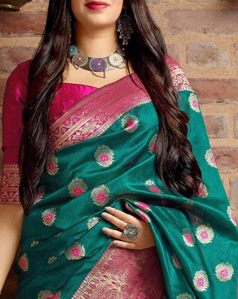 soft cream woven pure art silk gift saree with unstitched blouse