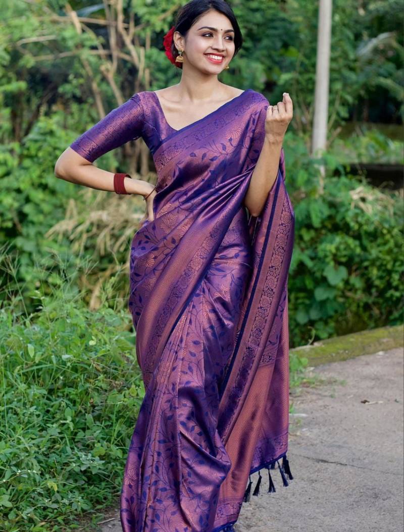 latest blue jacquard art silk fancy saree with unstitched blouse