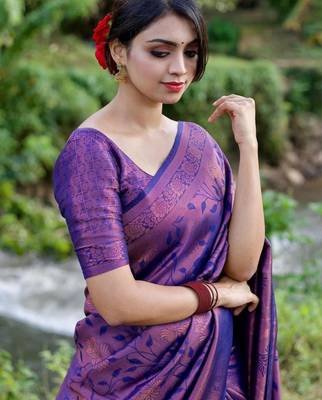  blue jacquard art silk fancy saree with unstitched blouse 4