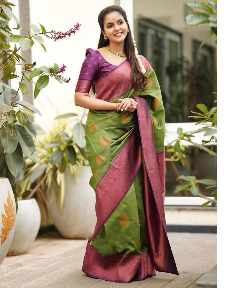 traditional mehendi jacquard south silk fancy saree with unstitched blouse