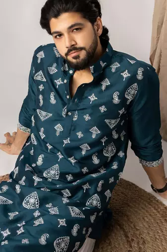 Peacock blue color smart embroidered kurta for men's ceremonial looks