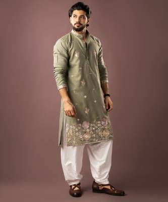Green color smart embroidered kurta for rich classy men's looks 5