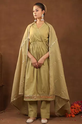 Mahndi angarakha pant with duptta