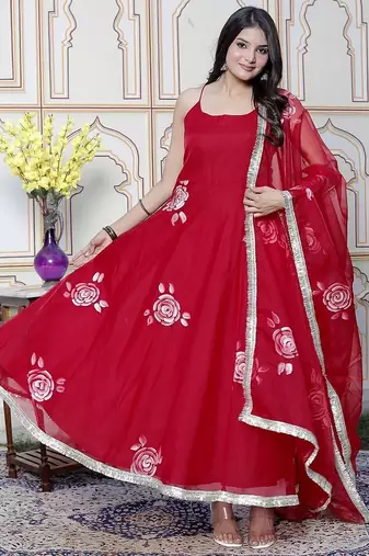 Red printed oraganza kurta pant with dupatta