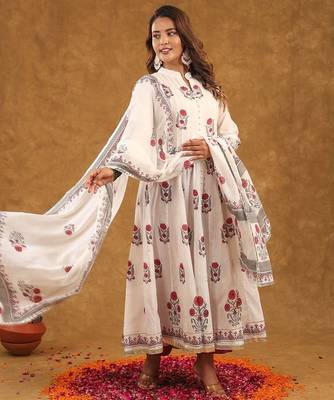 White block print  kurta pant with dupatta 2