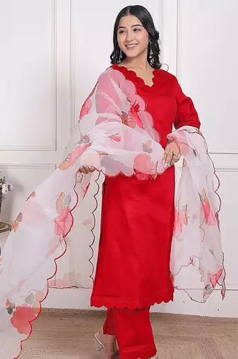 Red kurta pant with organza printed duptta