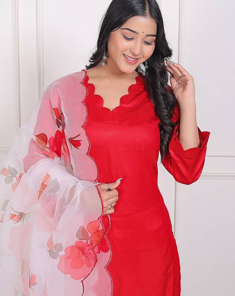 Red kurta pant with organza printed duptta