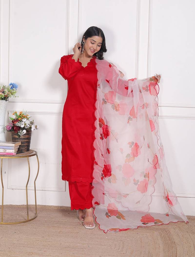 Red kurta pant with organza printed duptta