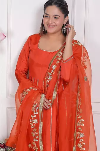 Orange embroidered crepe kurta pant with dupatta
