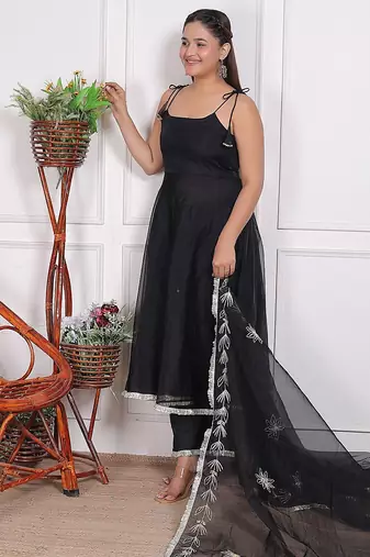 Black embroidered organza kuta pant with duptta