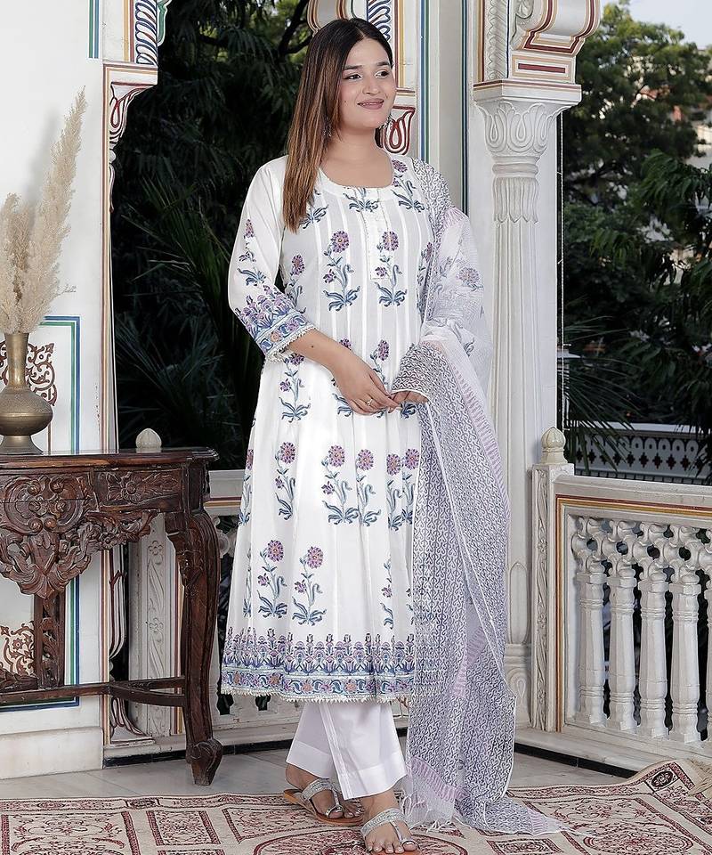 White block print anarkali kurta pant with duptta