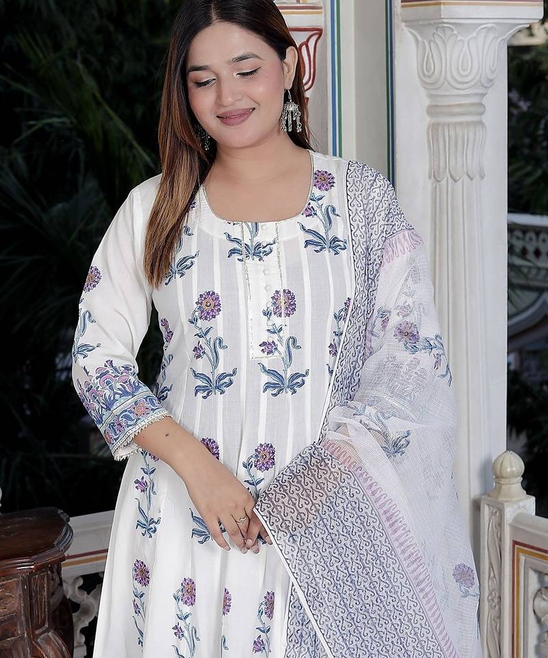 White block print anarkali kurta pant with duptta