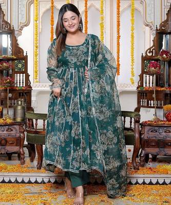 Green oraganza anarkali kurta pant with duptta 1