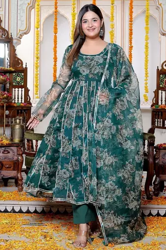 Green oraganza anarkali kurta pant with duptta