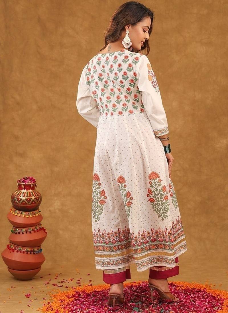 off white kalider sut set with duptta