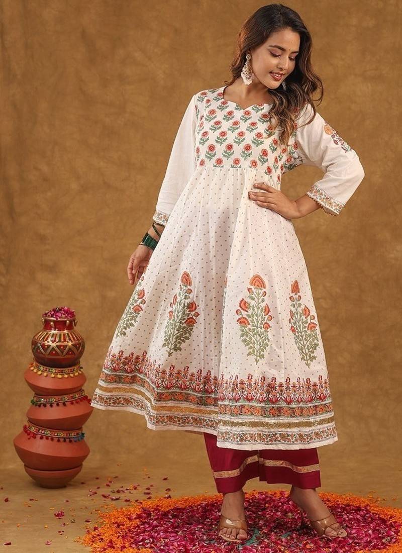 off white kalider sut set with duptta