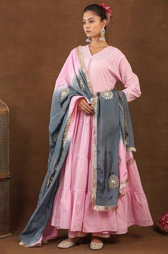 Pink gotta butta suit set