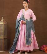 Pink gotta butta suit set