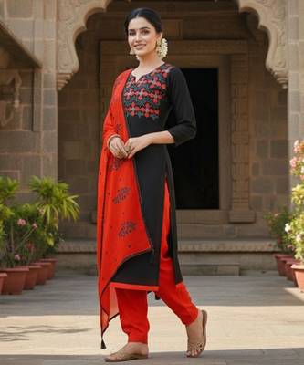 Black color cotton slub fabric designer casual suit with embroidery 3