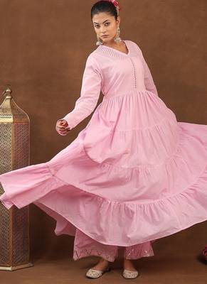 Pink gotta butta suit set 4