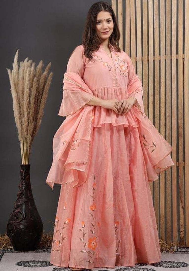 Peach lahnga choli with duptta