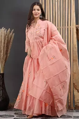 Peach lahnga choli with duptta