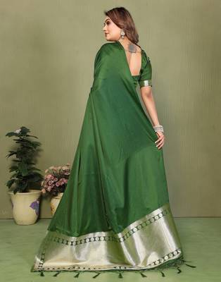 Mahendi satin silk blend ethnic woven lagdi pallu saree 2