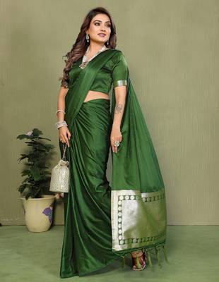 Mahendi satin silk blend ethnic woven lagdi pallu saree 4